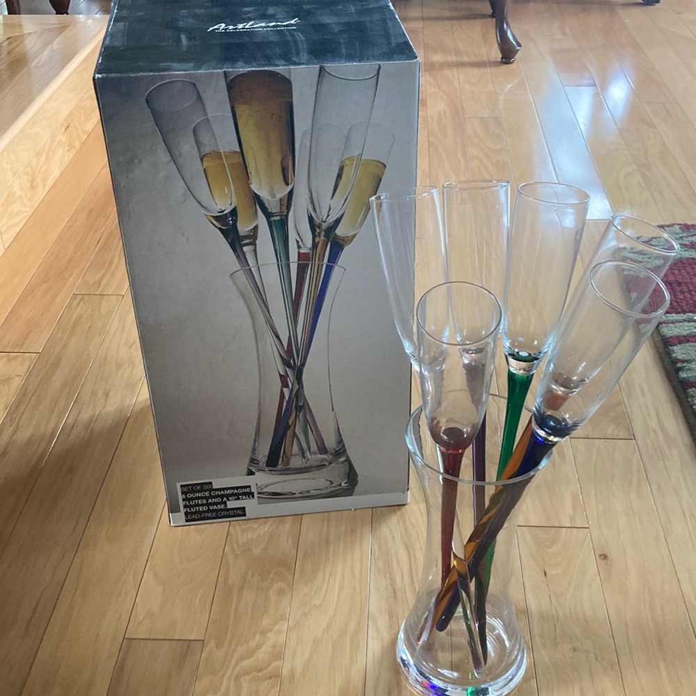 Artland Toasting flutes from Neiman Marcus-five Flutes
